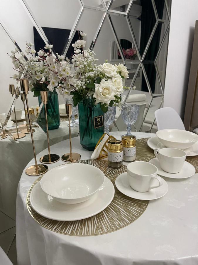 Уютная Квартира В Золотом Квадрате Almaty Extérieur photo